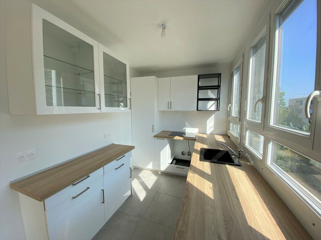Appartement Rue du Panorama à Le Plessis-Robinson