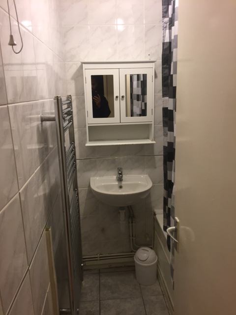Room Purcell Street in Greater London