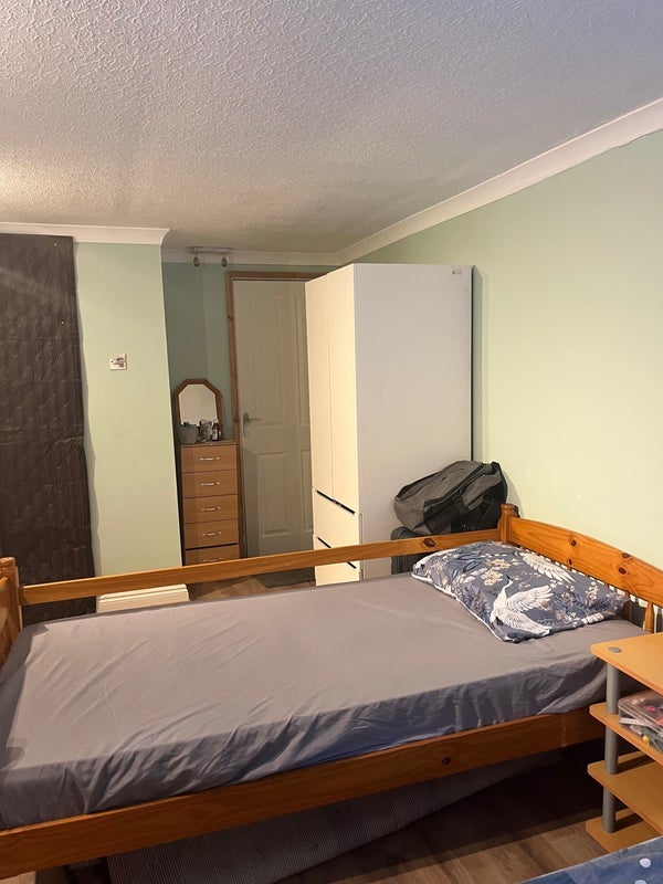 Room Hanley Close in Dudley