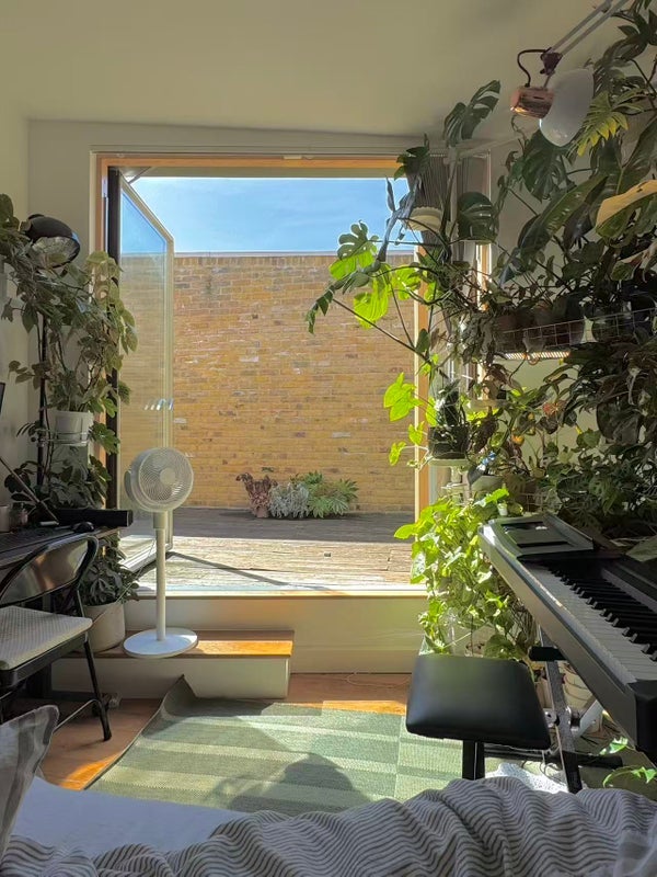 Room Moray Mews in Greater London