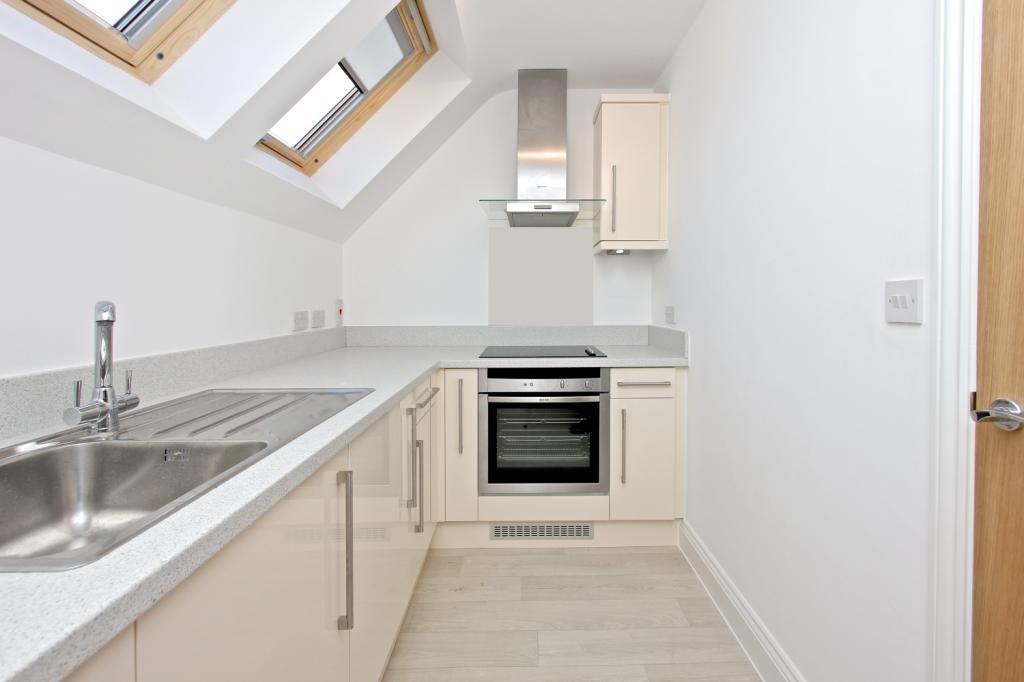 Flat Vale Rise in Greater London