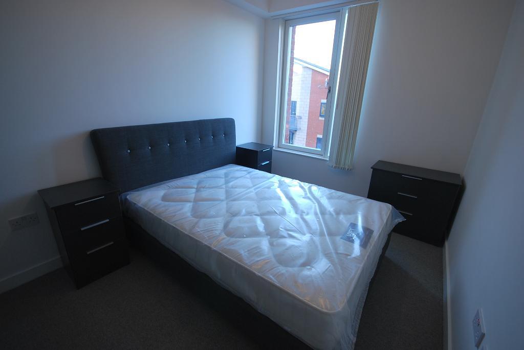 Flat Stretford Road in Manchester
