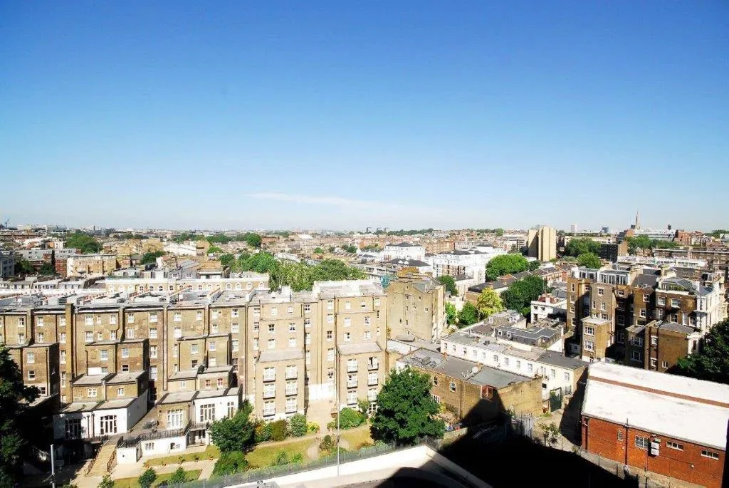 Flat Cromwell Road in Greater London