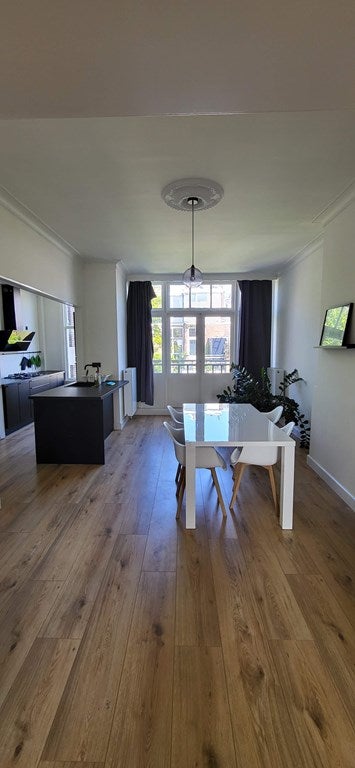 Appartement te huur: Valkenboskade, 'S-Gravenhage