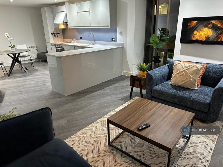 Flat Baldwin Street in Bristol