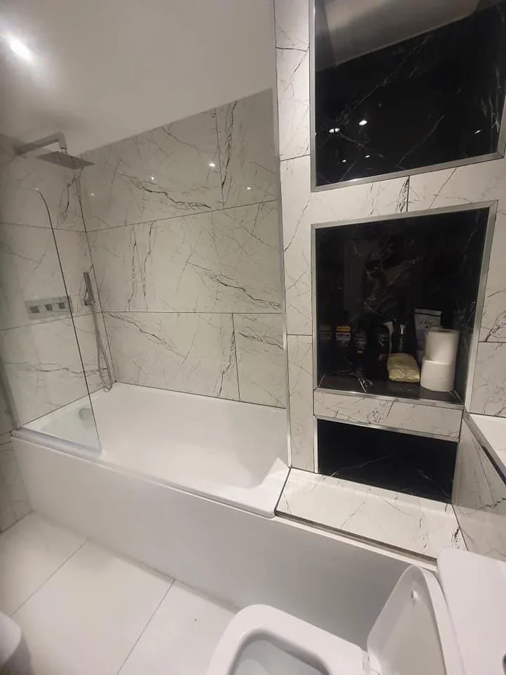 Room George V Way in Greater London