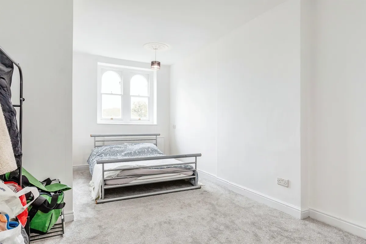 Flat Victoria Square in Bristol