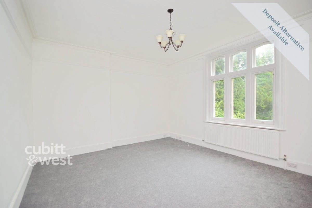 Flat Bennett Road in Greater London