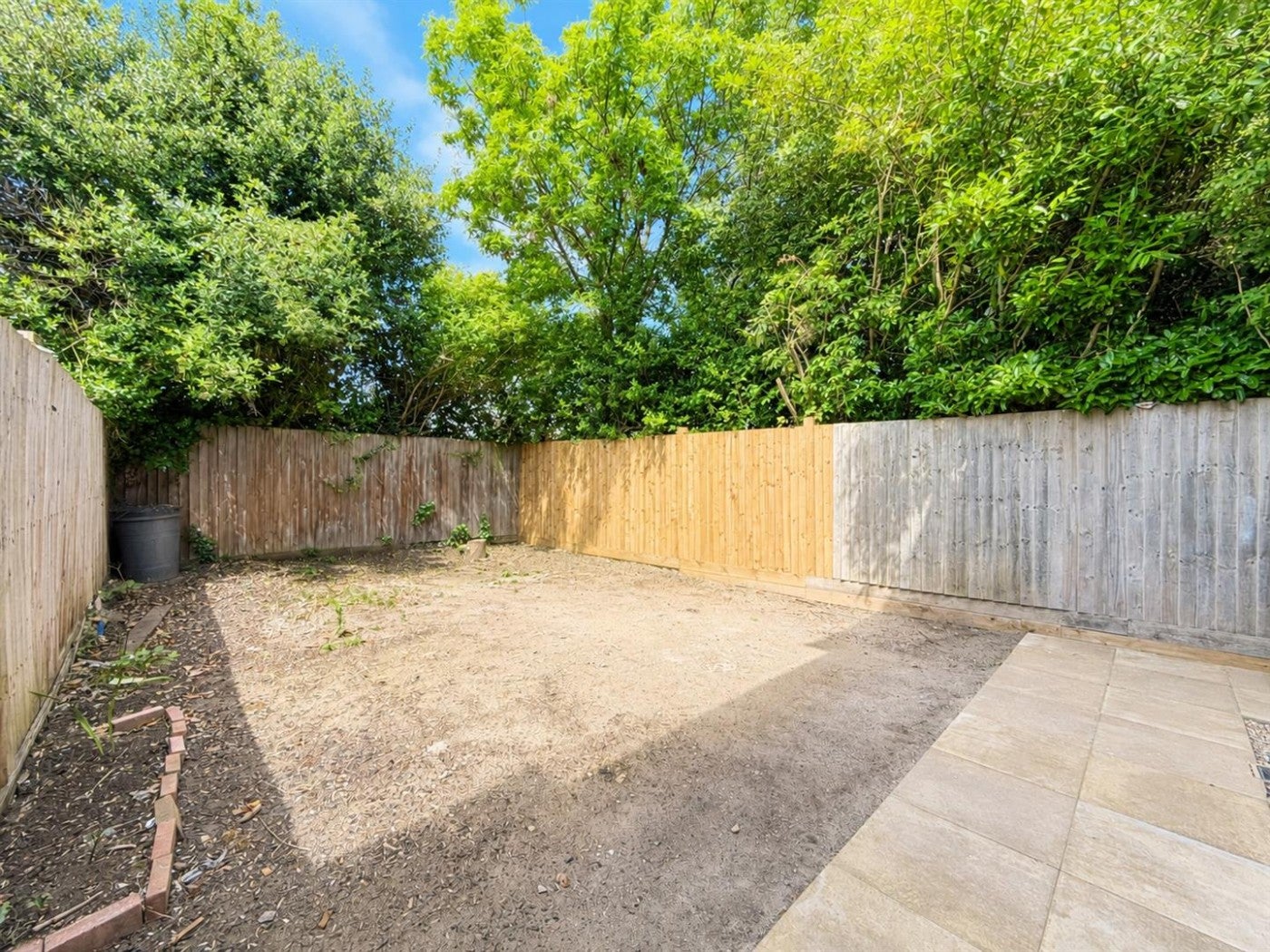 House Kavan Gardens in Greater London