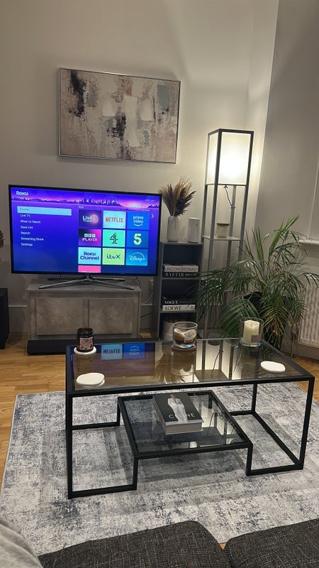 Room Palmerston Crescent in Greater London