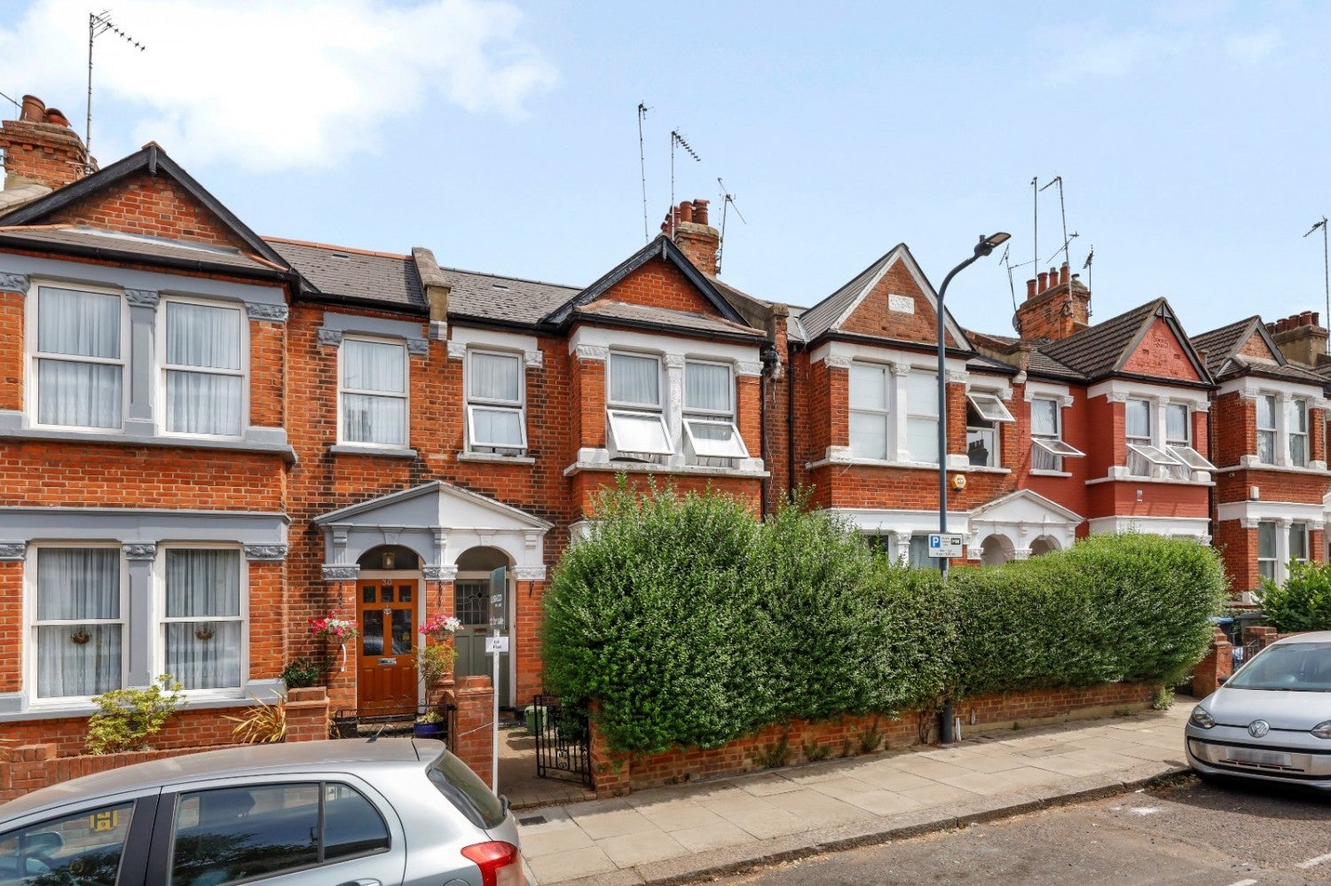 Flat Riffel Road in Greater London