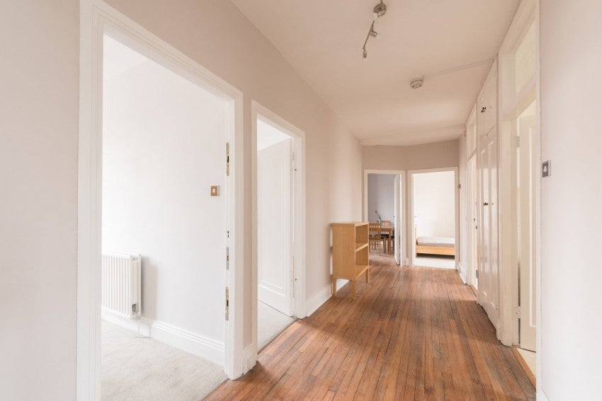 Flat Haverstock Hill in Greater London