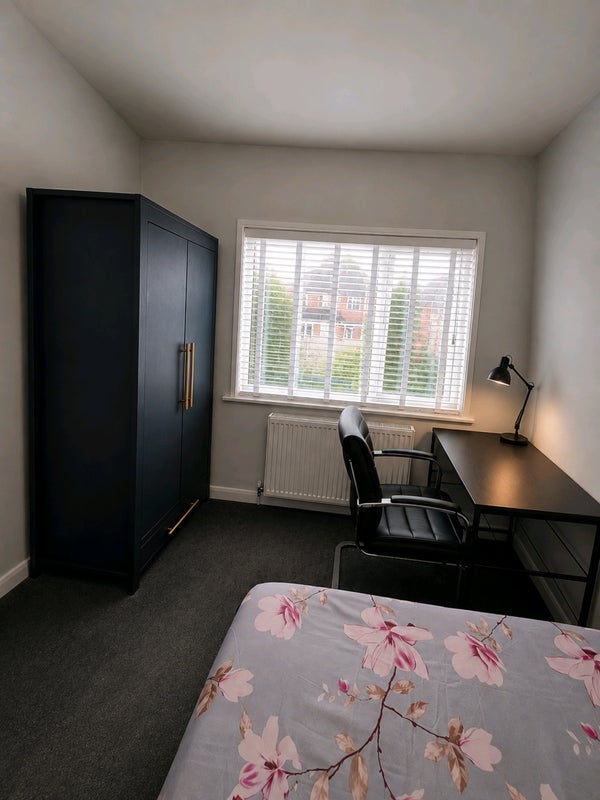 Room Walsall Street in Coventry