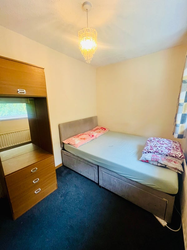 Room Fold Croft in Harlow