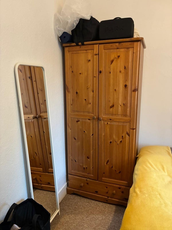 Room Caledonian Road in City of Edinburgh