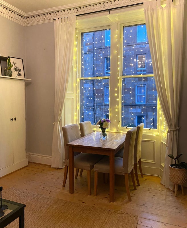 Room Caledonian Road in City of Edinburgh