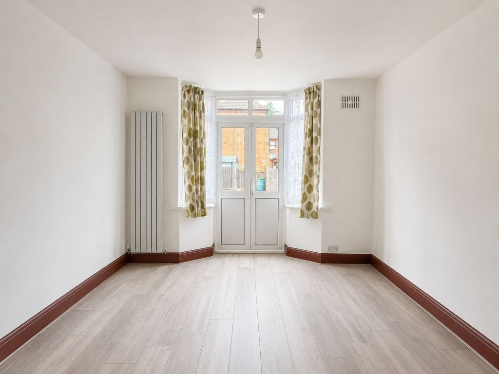 House Cavendish Avenue in Greater London