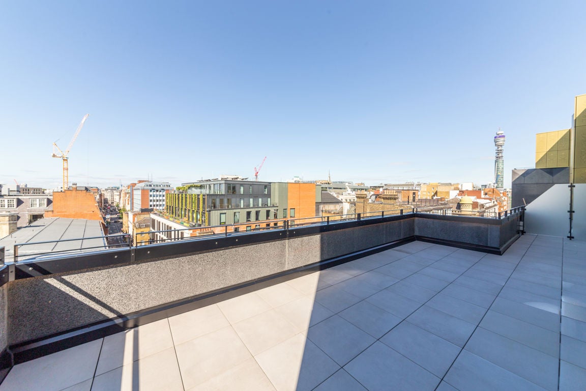 Flat Dean Street in City of Westminster