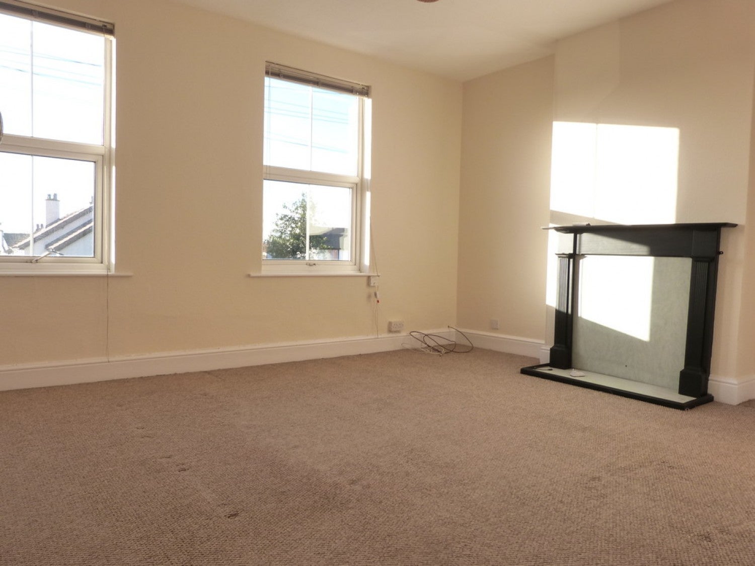 Flat Morris Avenue in Worcester