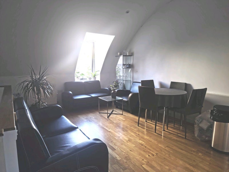 Room Garrett Street in Greater London