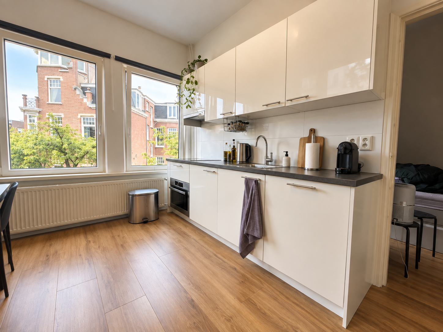 Studio te huur: Eikstraat 7B, 'S-Gravenhage