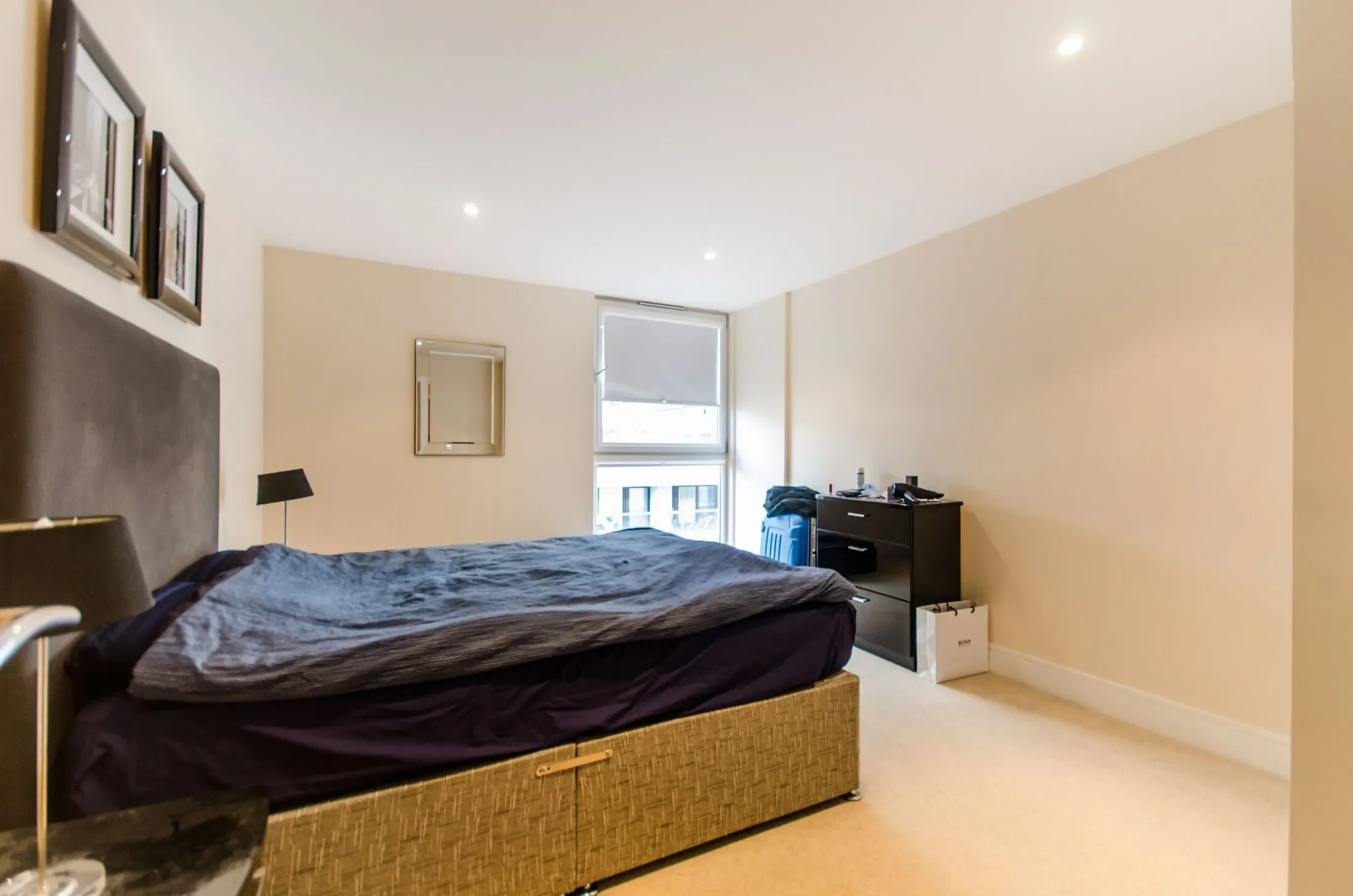 Flat Millharbour in Greater London
