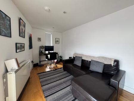 Flat Derby Road in Nottingham