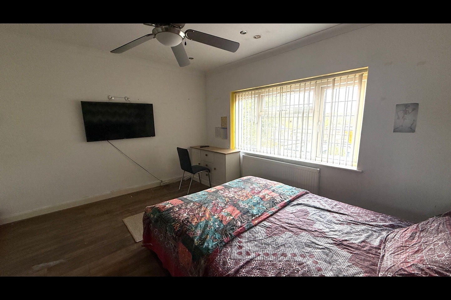 Room Graham Gardens in Luton