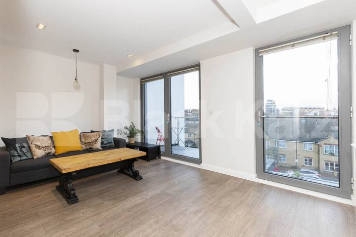 Flat White Lion Street in Greater London