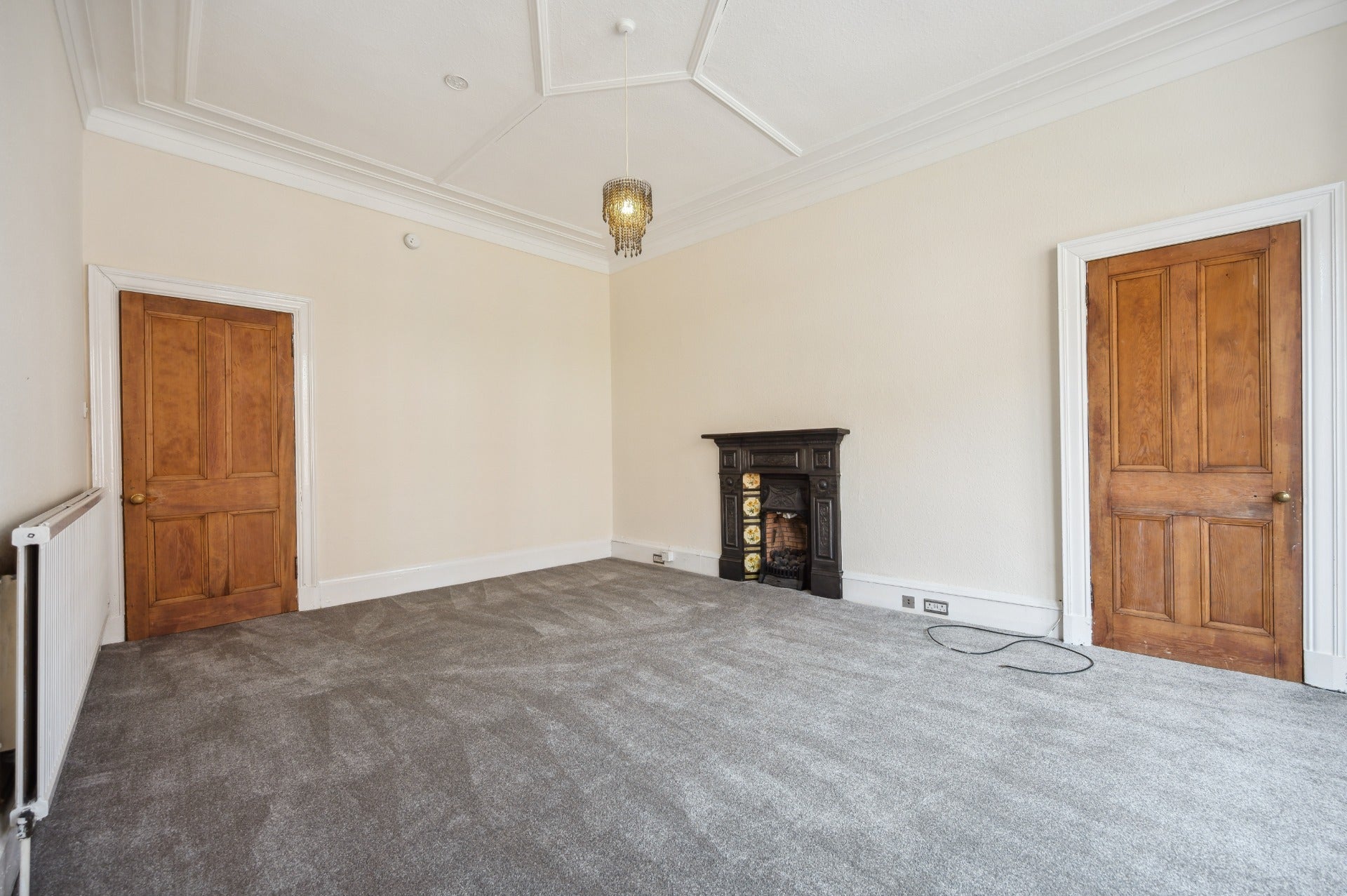 Flat Novar Drive in Glasgow