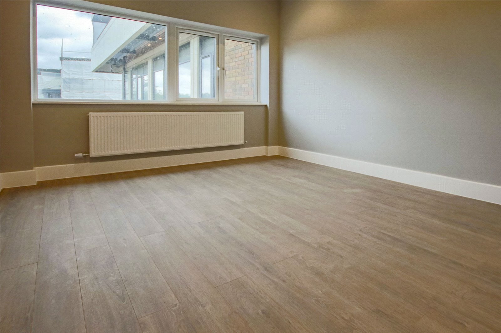 Flat London Road in Bracknell