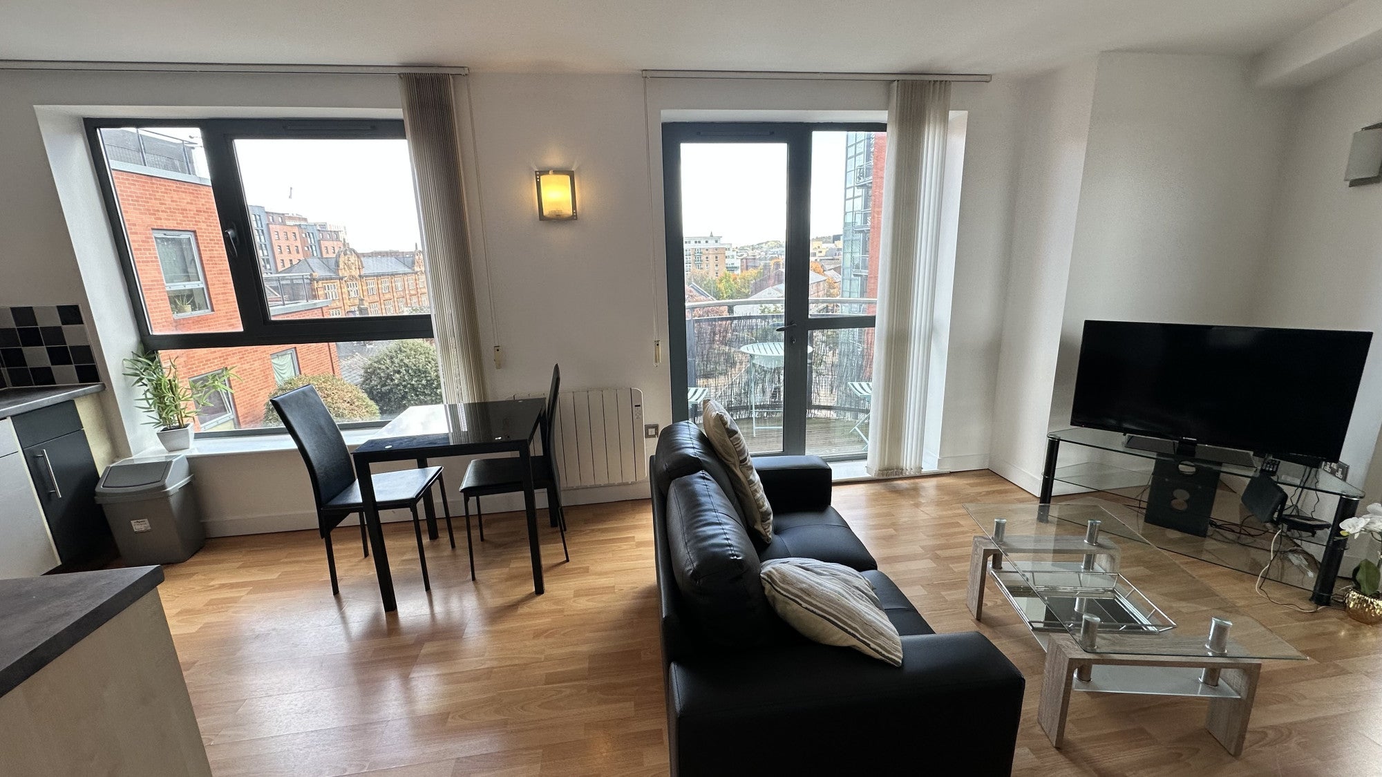 Flat Fitzwilliam Street in Sheffield