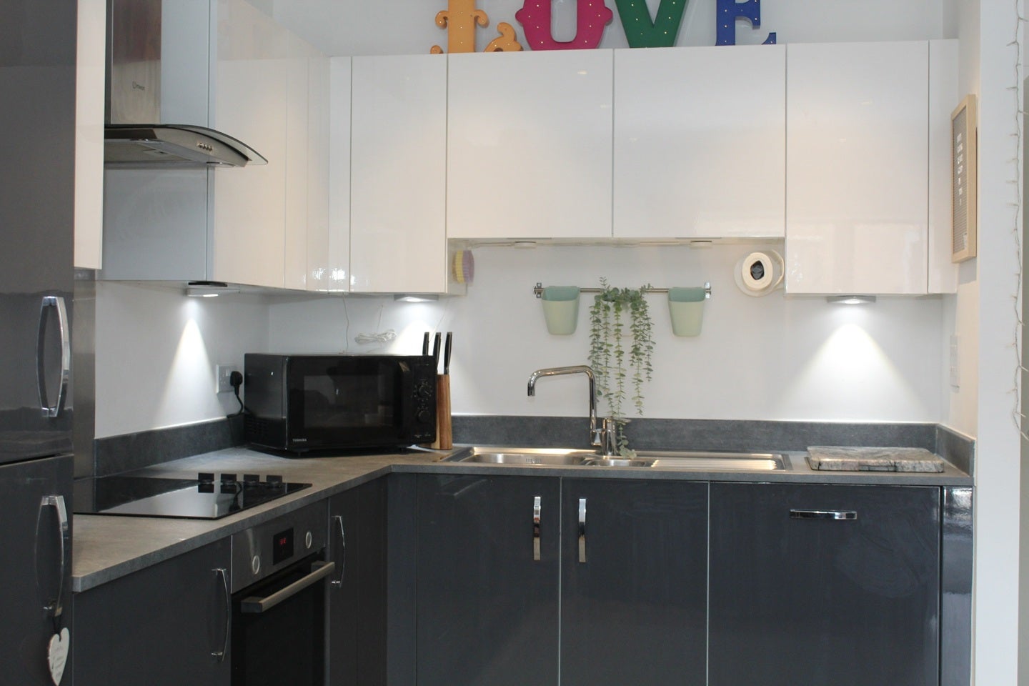 Flat Biddulph Road in Greater London