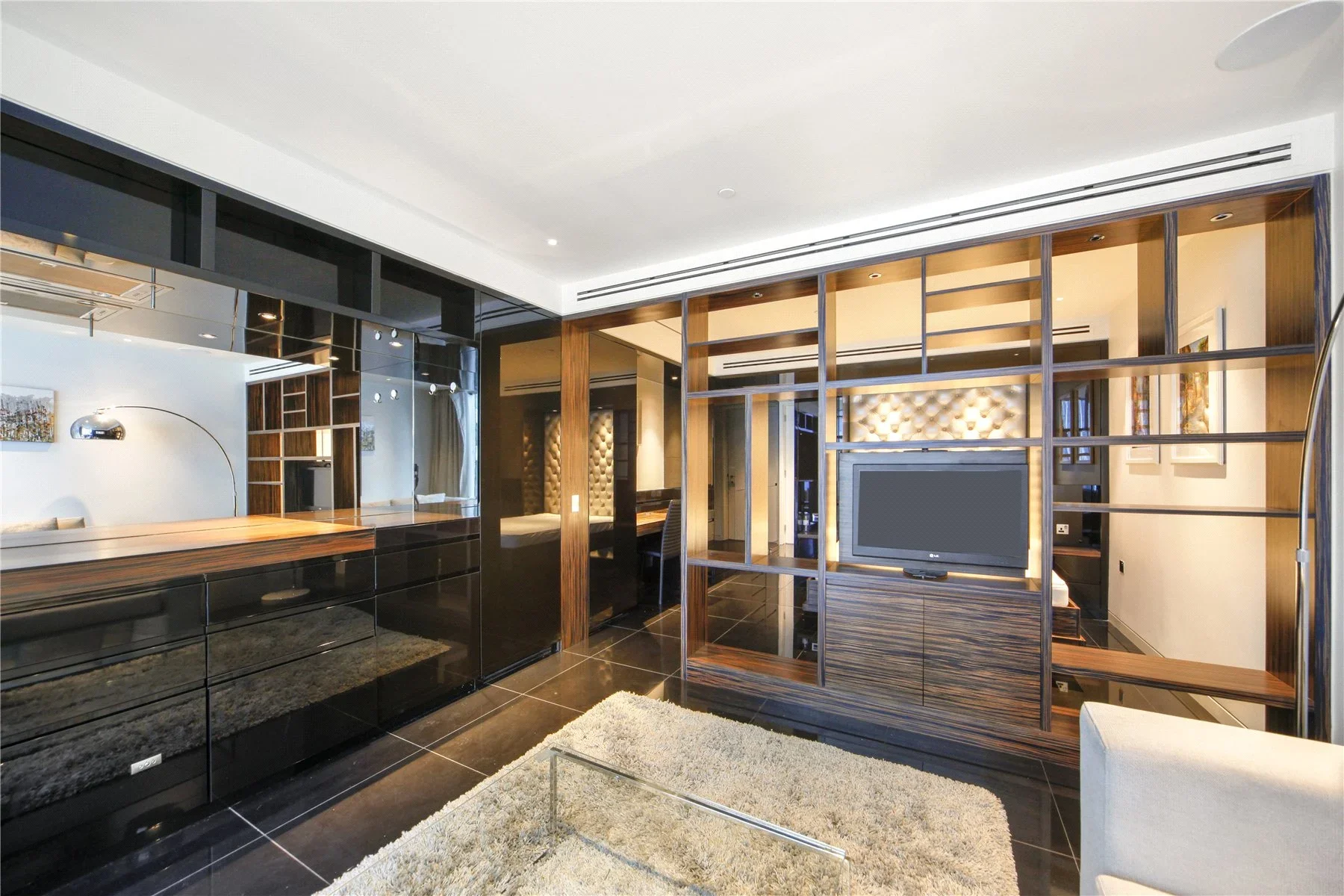 Flat Moor Lane in City of London