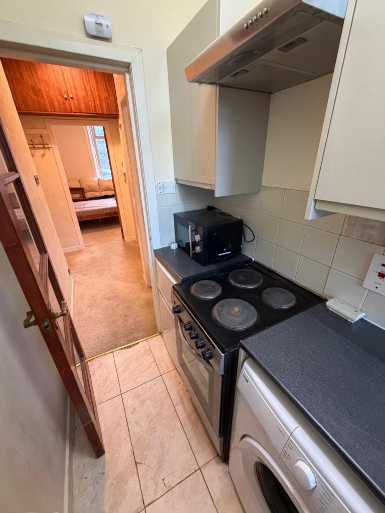 Flat Holburn Street in Aberdeen City