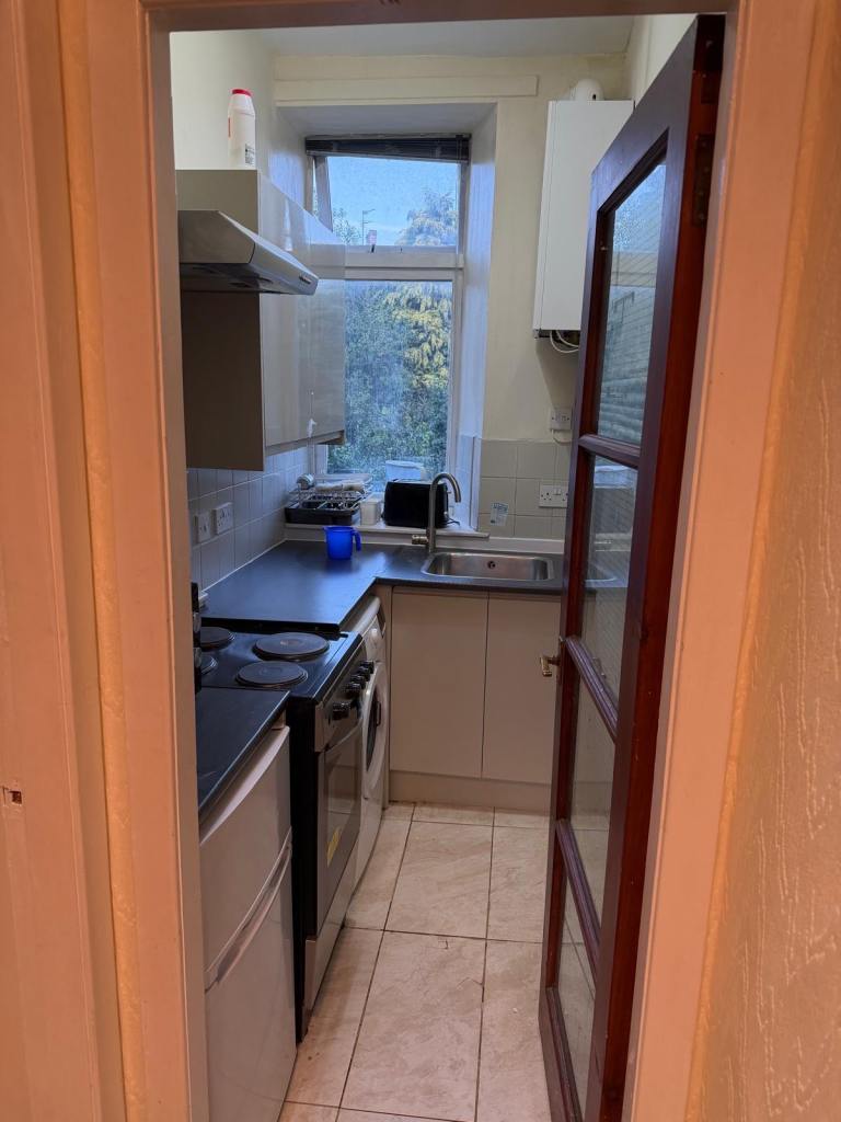 Flat Holburn Street in Aberdeen City
