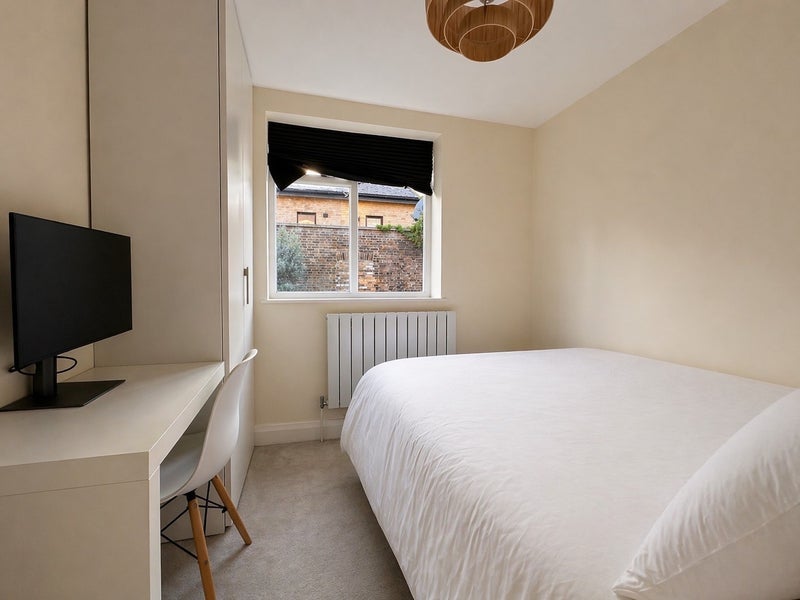 Room Bravington Road in City of Westminster