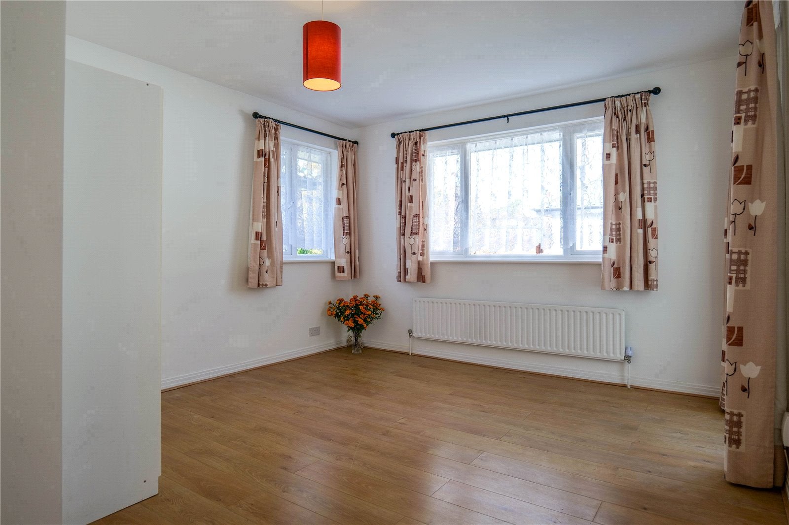 Flat Selva Court in Reading