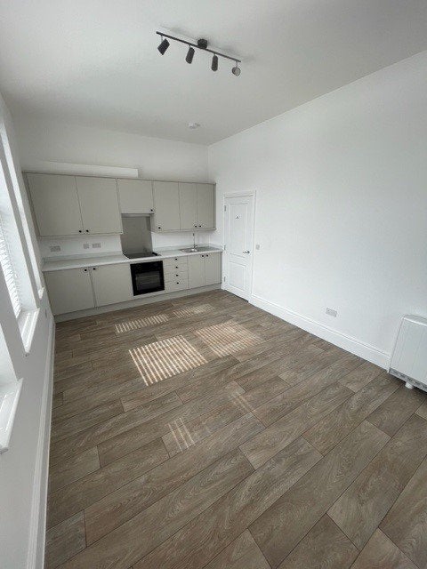 Flat Percy Road in Bournemouth