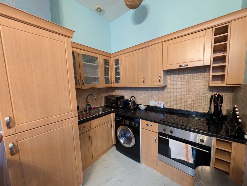 Flat Challoner Street in Greater London