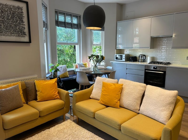 Room Cavendish Road in Greater London