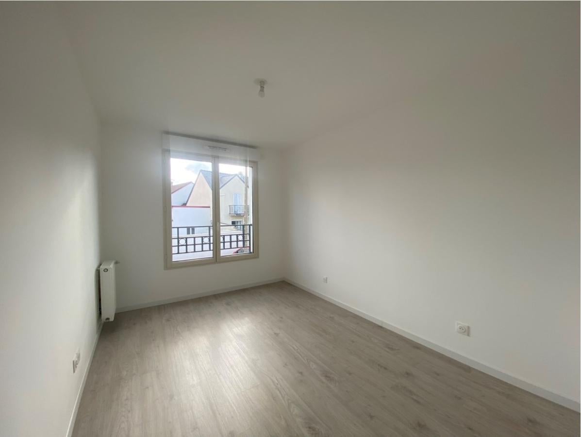 Flat Rue du Docteur Dumoulin in Sarcelles