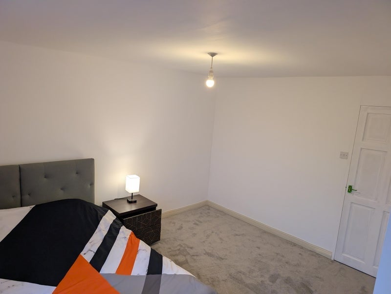 Room Holbeck in Bracknell