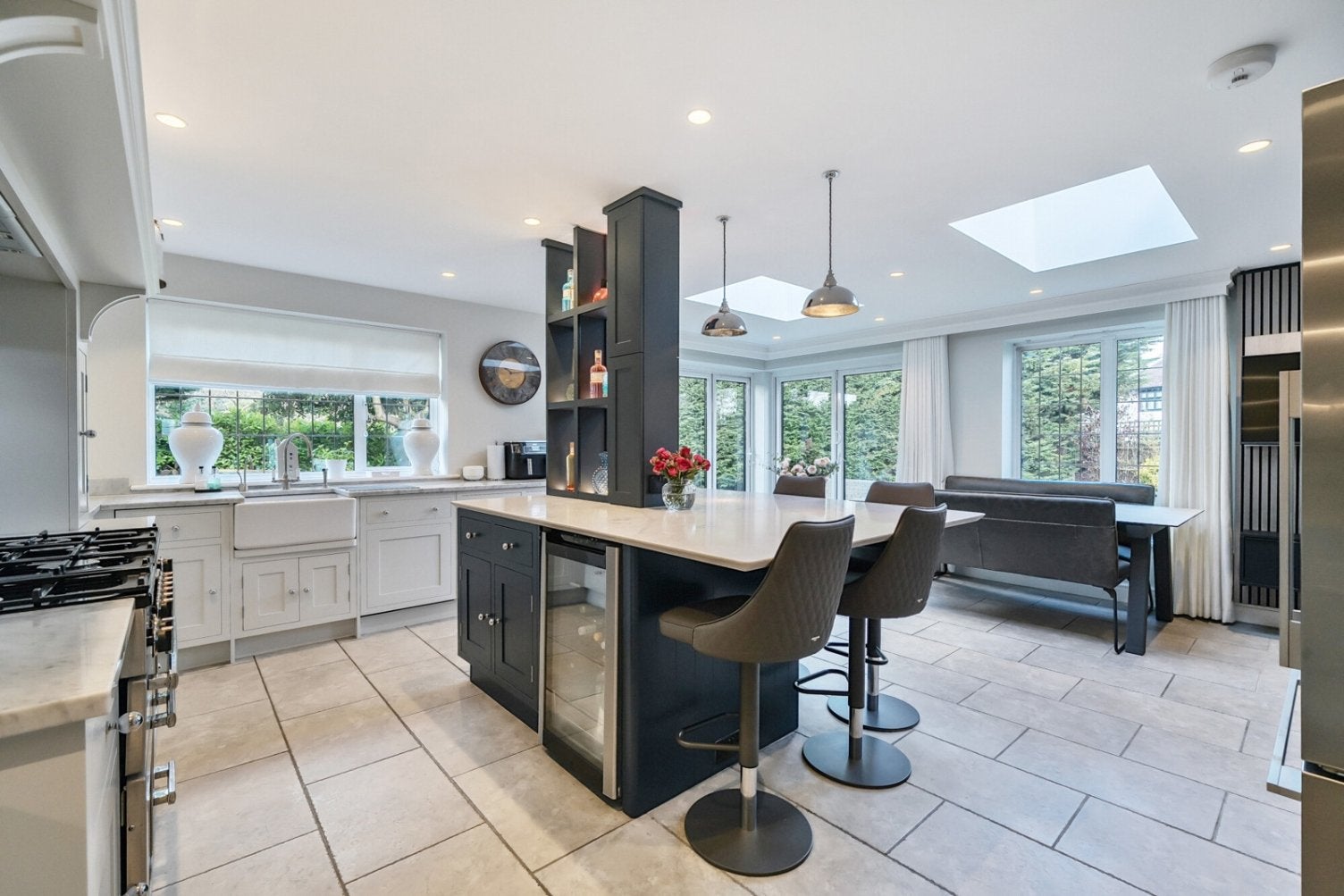 House Sherborne Road in Greater London