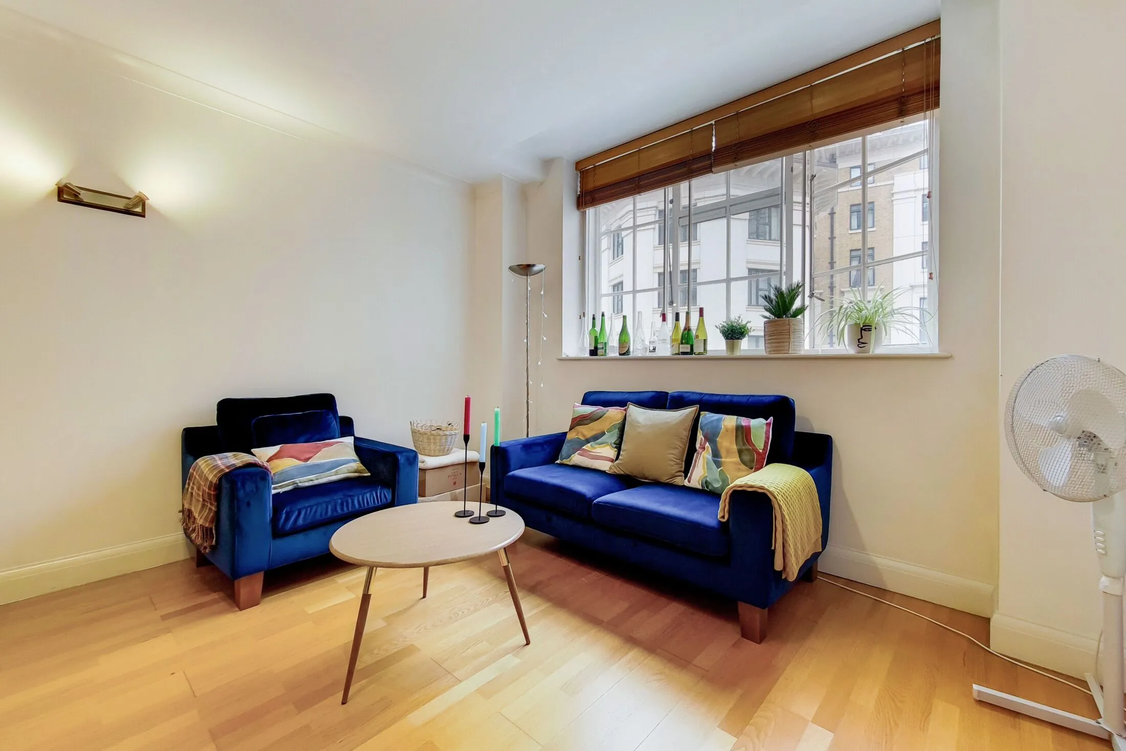 Flat York Road in Greater London