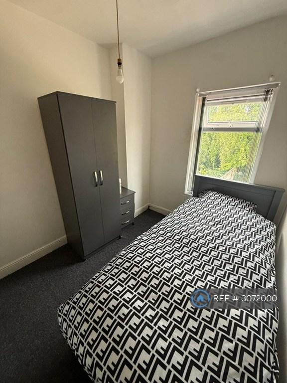 Room Hampton Road in Birmingham