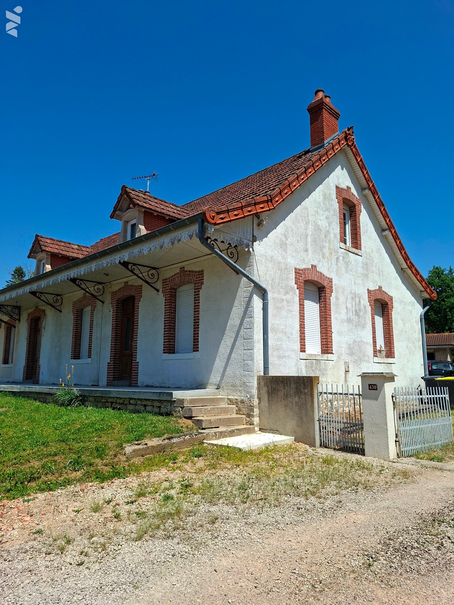 Maison Route de Tronchy à Saint-Étienne-en-Bresse