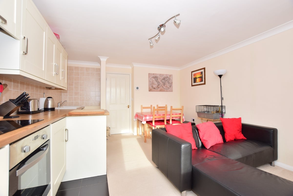 Flat Murston Road in Borough of Swale