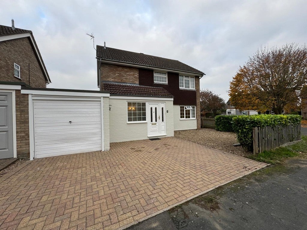 House Turnstone Close in Mildenhall