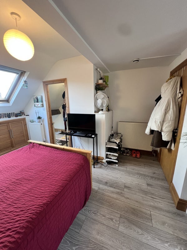 Room Greville Road in Bristol